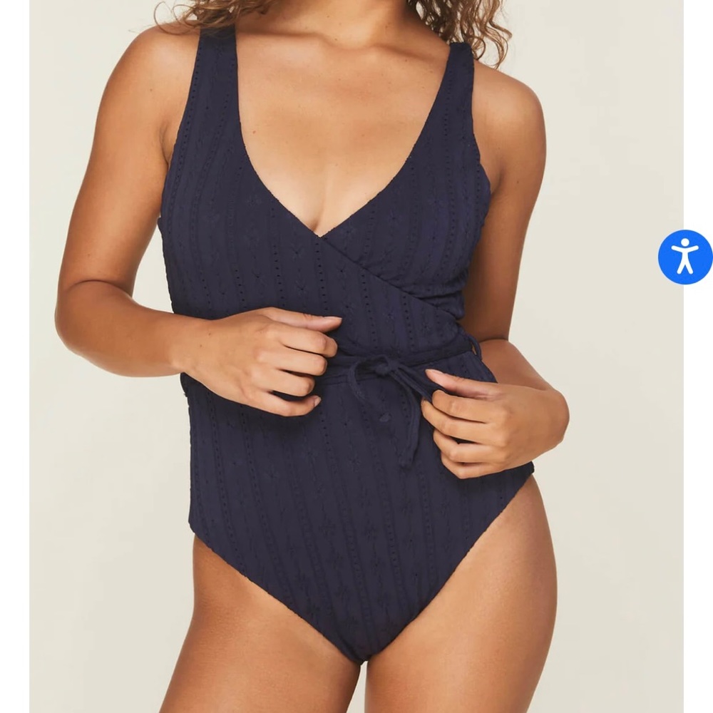 Andie navy blue eyelet bathing suit in medium